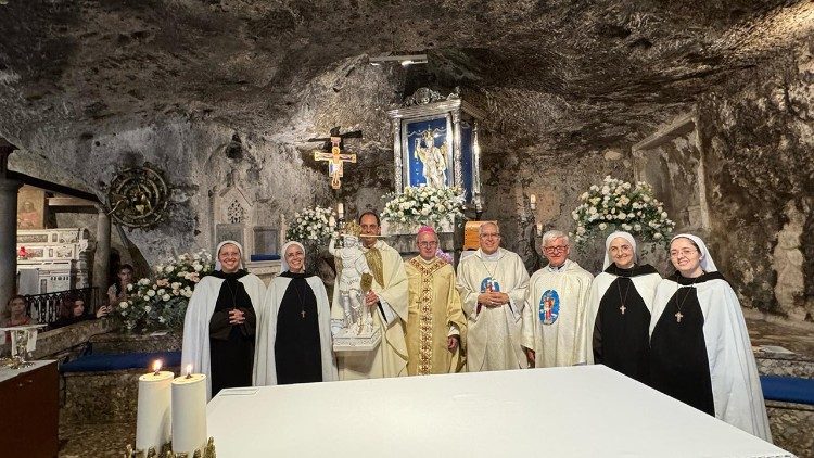 Cq5dam thumbnail cropped 750 422