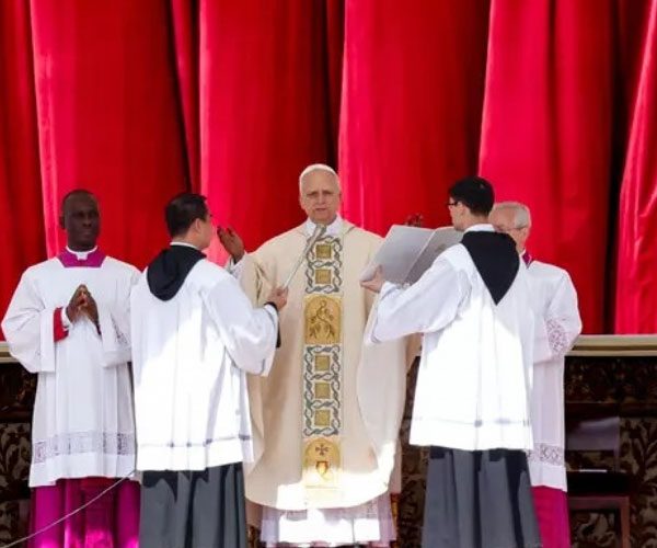 Vaticano papa 600x500